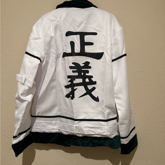 Stylish White and Black Men's Smokers Jacket - Picture 2 of 5